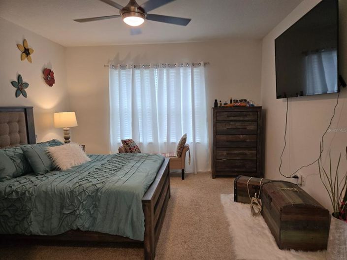 Image No.24-3 Bed Property for sale