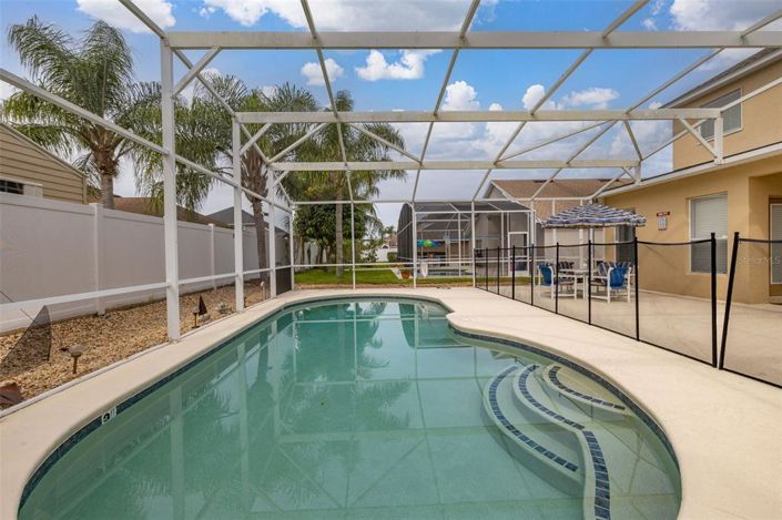 Image No.62-5 Bed Property for sale