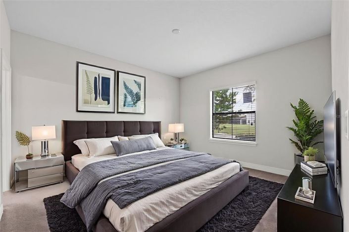 Image No.17-6 Bed Property for sale