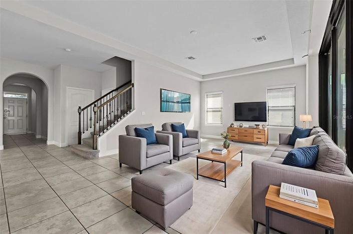 Image No.23-6 Bed Property for sale