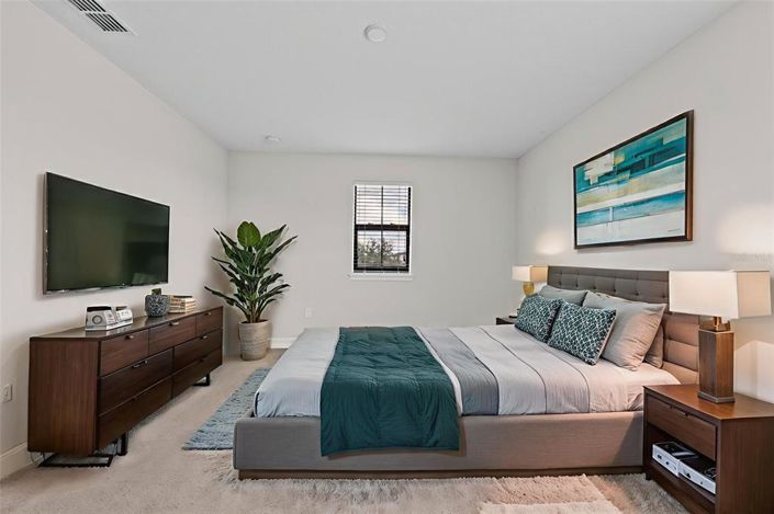 Image No.60-6 Bed Property for sale