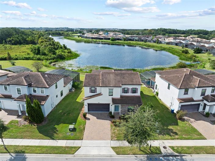 Image No.66-6 Bed Property for sale