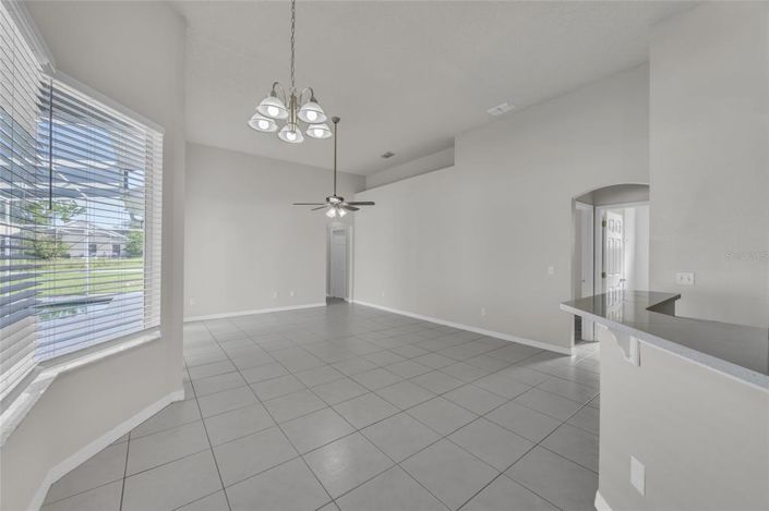 Image No.9-4 Bed Property for sale