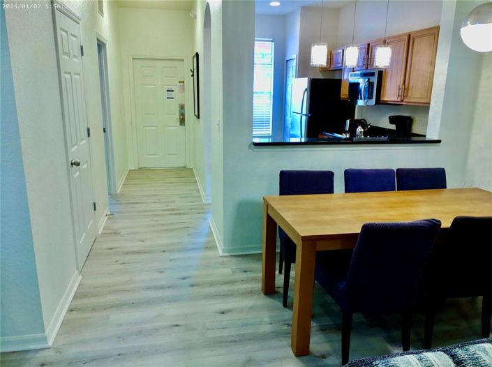 Image No.10-4 Bed Townhouse for sale