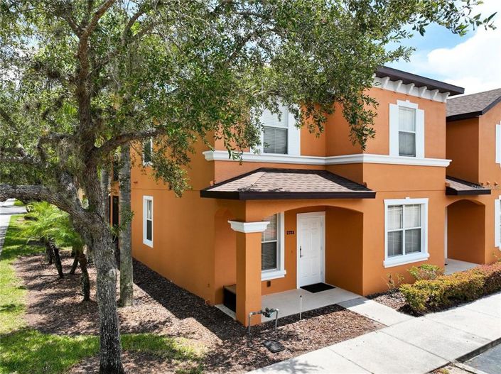 Image No.2-4 Bed Townhouse for sale