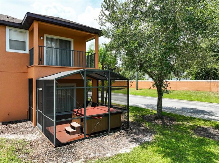 Image No.24-4 Bed Townhouse for sale