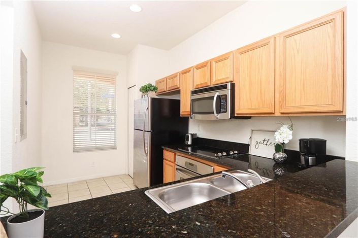 Image No.5-4 Bed Townhouse for sale