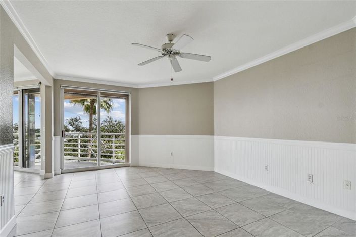 Image No.10-2 Bed Property for sale