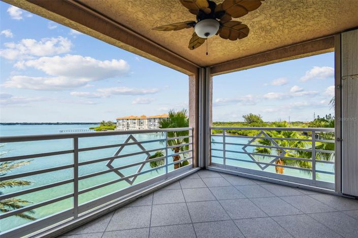 Image No.43-2 Bed Property for sale