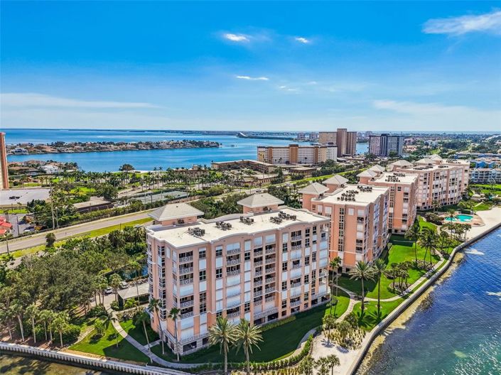 Image No.95-2 Bed Property for sale