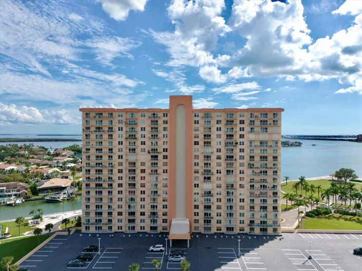 Image No.1-Propriété de 1 chambre à vendre à Saint John