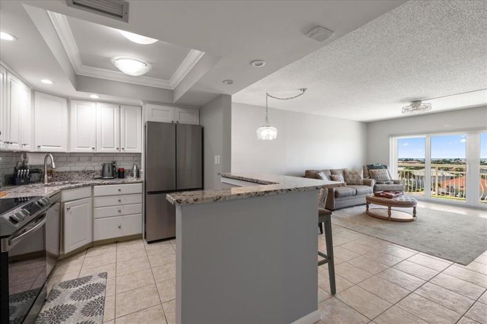 Image No.12-1 Bed Property for sale