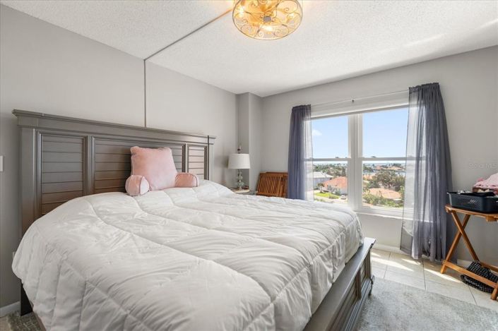 Image No.25-1 Bed Property for sale