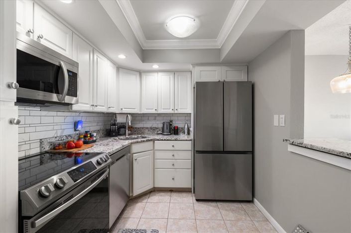 Image No.8-1 Bed Property for sale