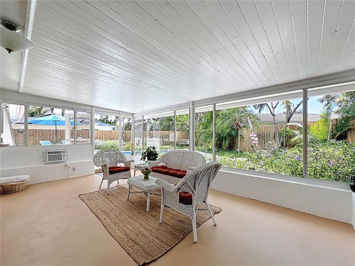 Image No.27-2 Bed Property for sale