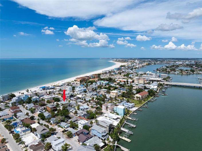 Image No.3-Propriété de 3 chambres à vendre à Treasure Island