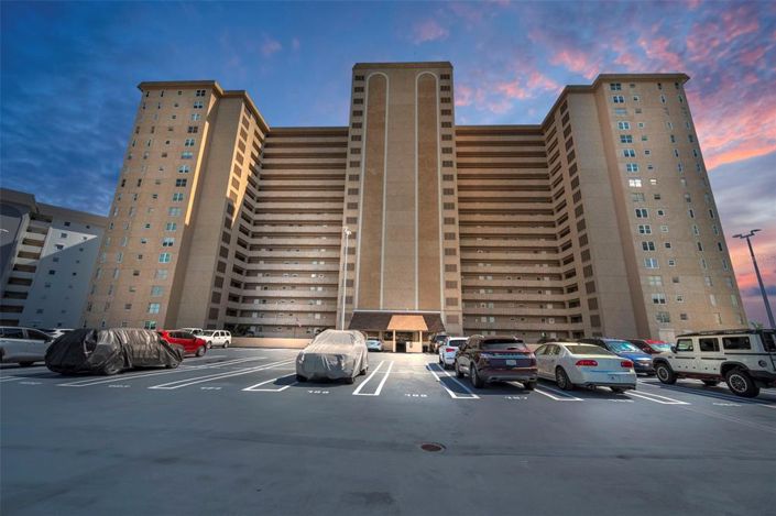 Image No.23-2 Bed Property for sale