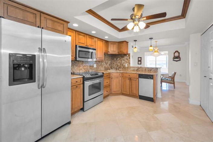 Image No.4-2 Bed Property for sale