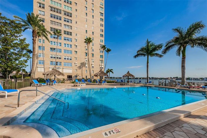 Image No.41-2 Bed Property for sale