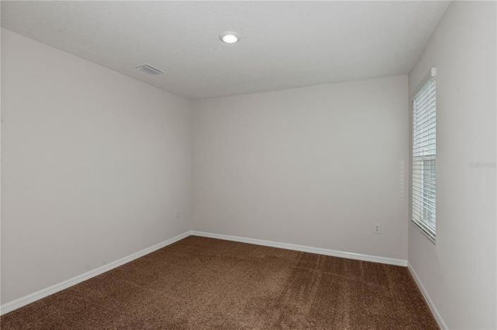 Image No.16-3 Bed Townhouse for sale