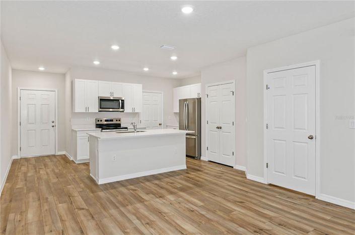 Image No.5-3 Bed Townhouse for sale