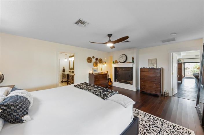 Image No.33-5 Bed Property for sale