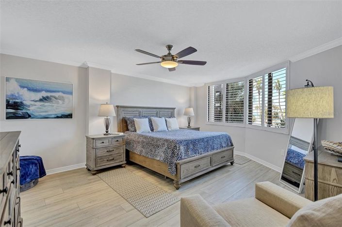 Image No.35-2 Bed Property for sale