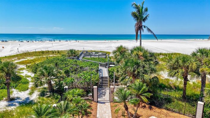 Image No.56-2 Bed Property for sale