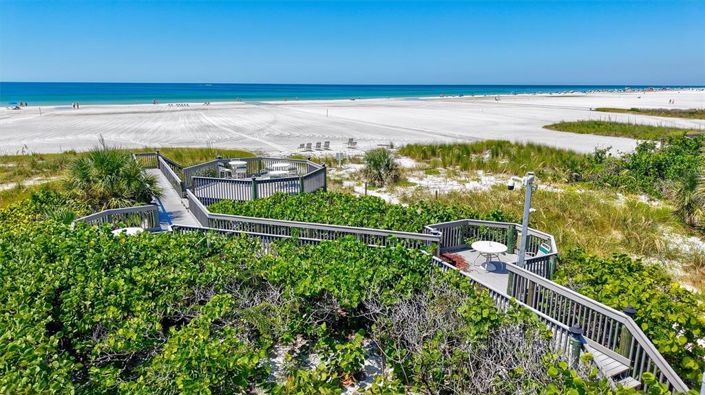 Image No.57-2 Bed Property for sale