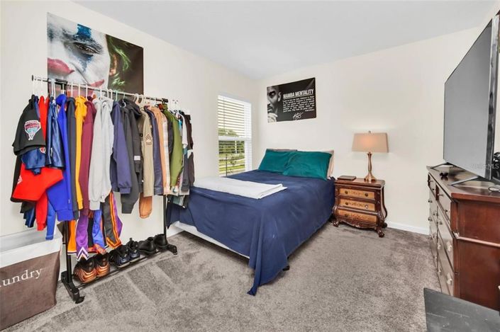 Image No.24-6 Bed Property for sale