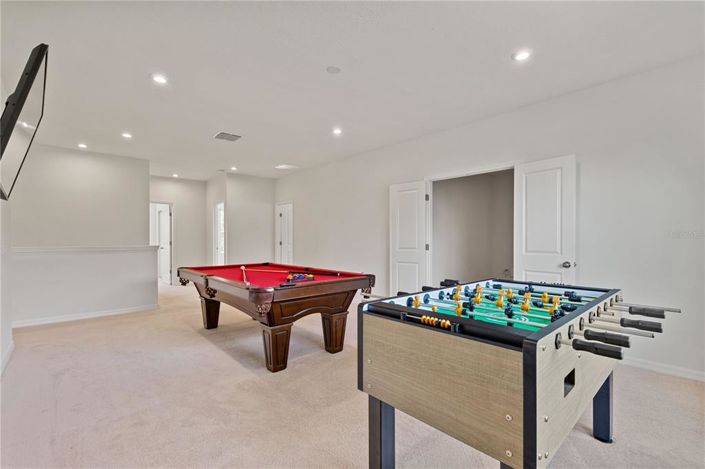 Image No.44-6 Bed Property for sale