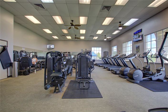 Image No.70-6 Bed Property for sale