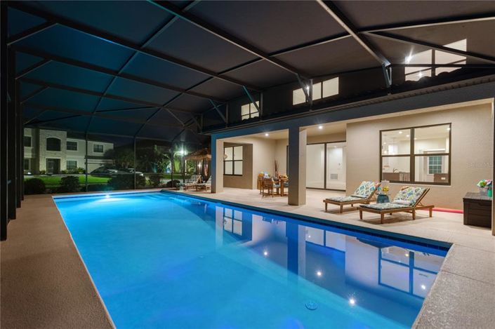 Image No.78-6 Bed Property for sale