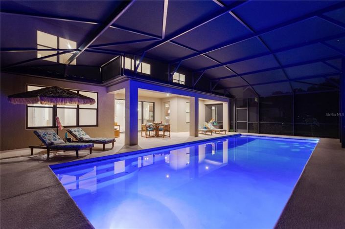 Image No.79-6 Bed Property for sale