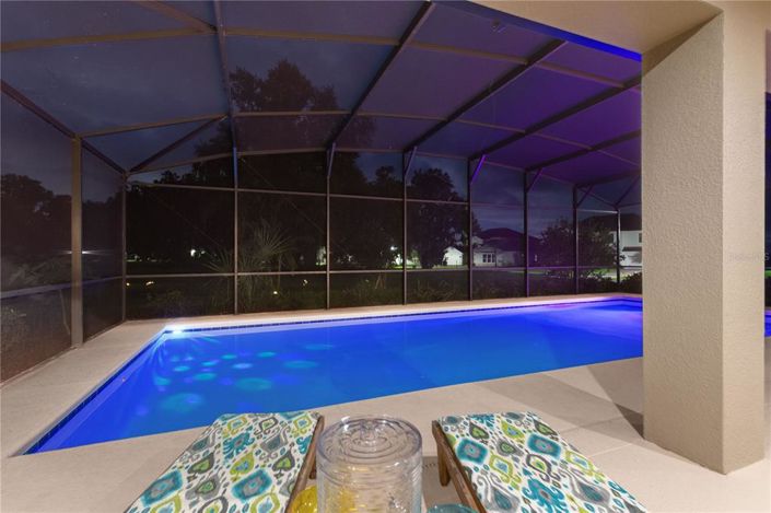 Image No.82-6 Bed Property for sale