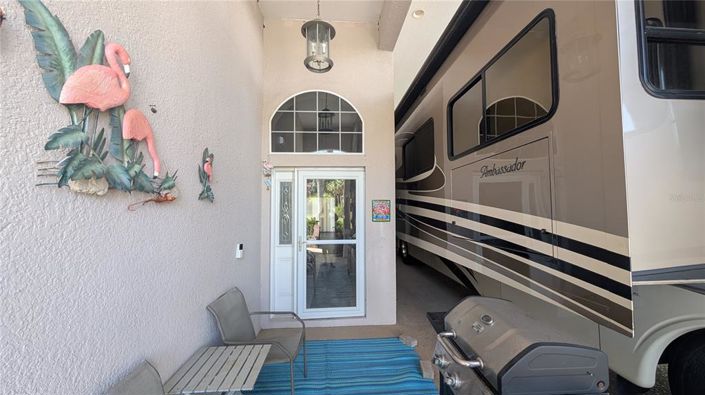 Image No.3-3 Bed Property for sale