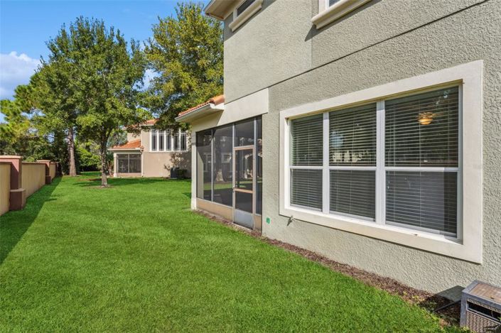 Image No.23-4 Bed Townhouse for sale