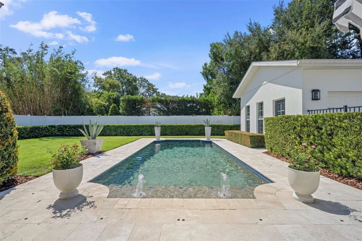 Image No.49-5 Bed Property for sale