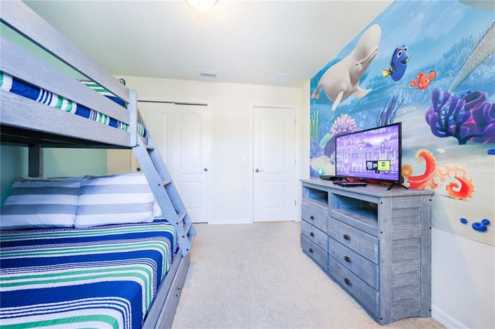 Image No.30-5 Bed Property for sale