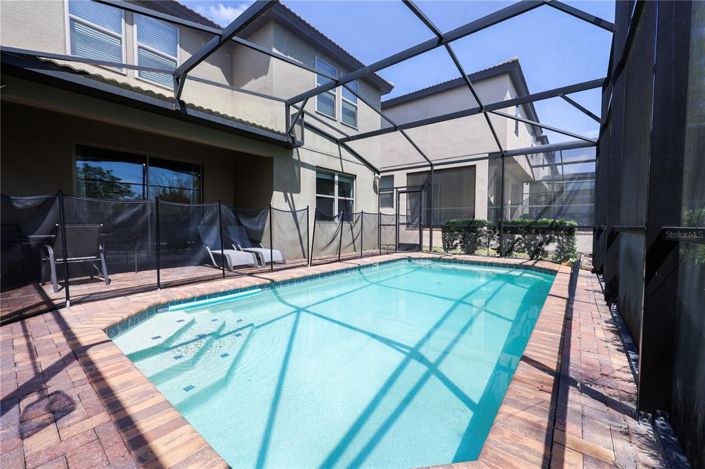 Image No.33-5 Bed Property for sale