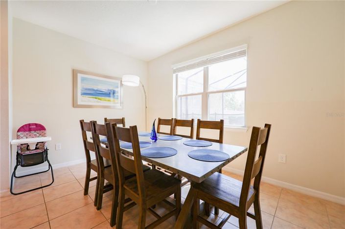 Image No.7-5 Bed Property for sale