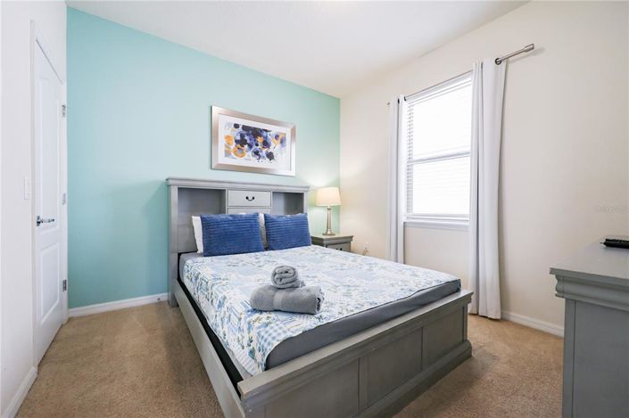 Image No.8-5 Bed Property for sale