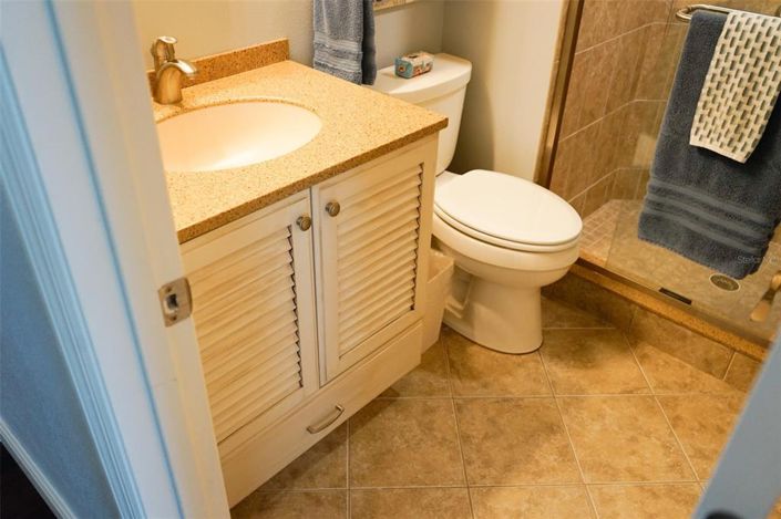 Image No.40-2 Bed Property for sale