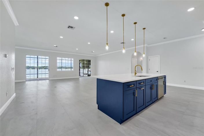 Image No.21-4 Bed Property for sale