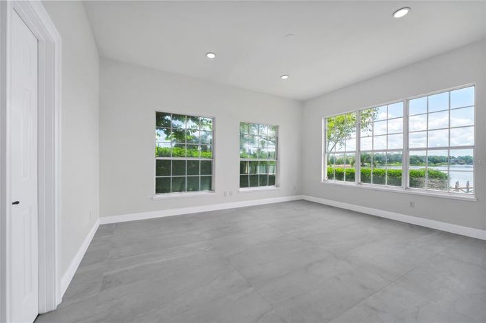 Image No.35-4 Bed Property for sale