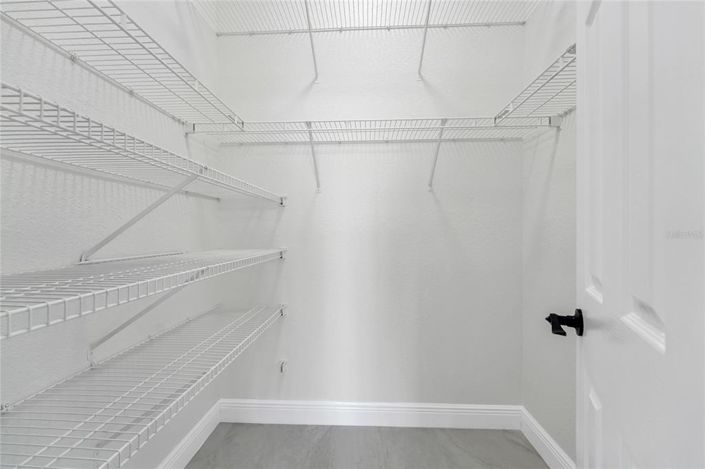 Image No.37-4 Bed Property for sale