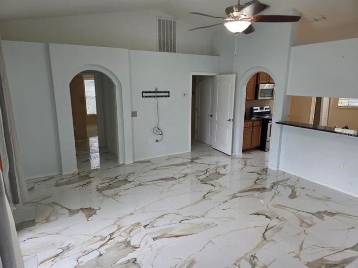 Image No.14-4 Bed Property for sale