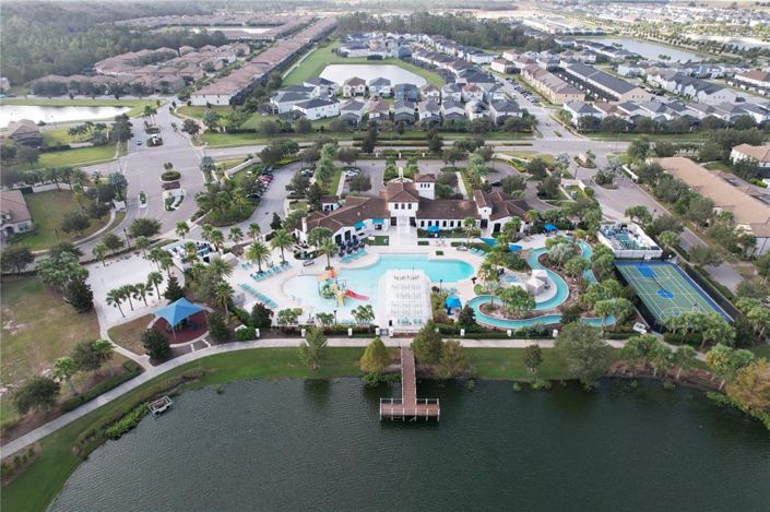 Image No.60-5 Bed Townhouse for sale