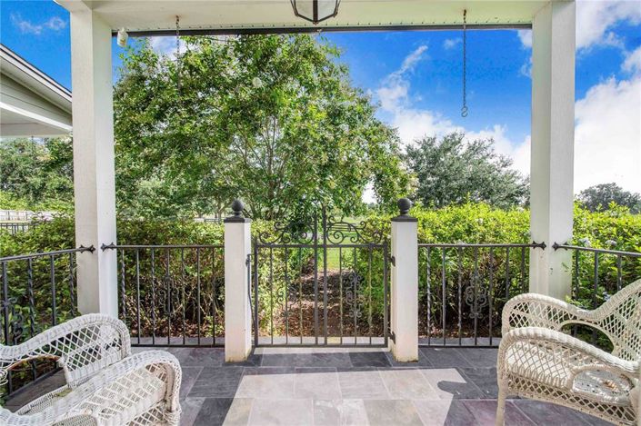 Image No.32-5 Bed Property for sale