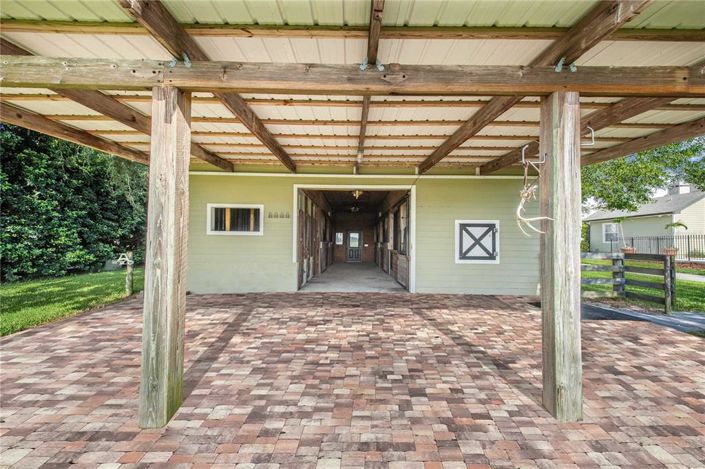 Image No.61-5 Bed Property for sale